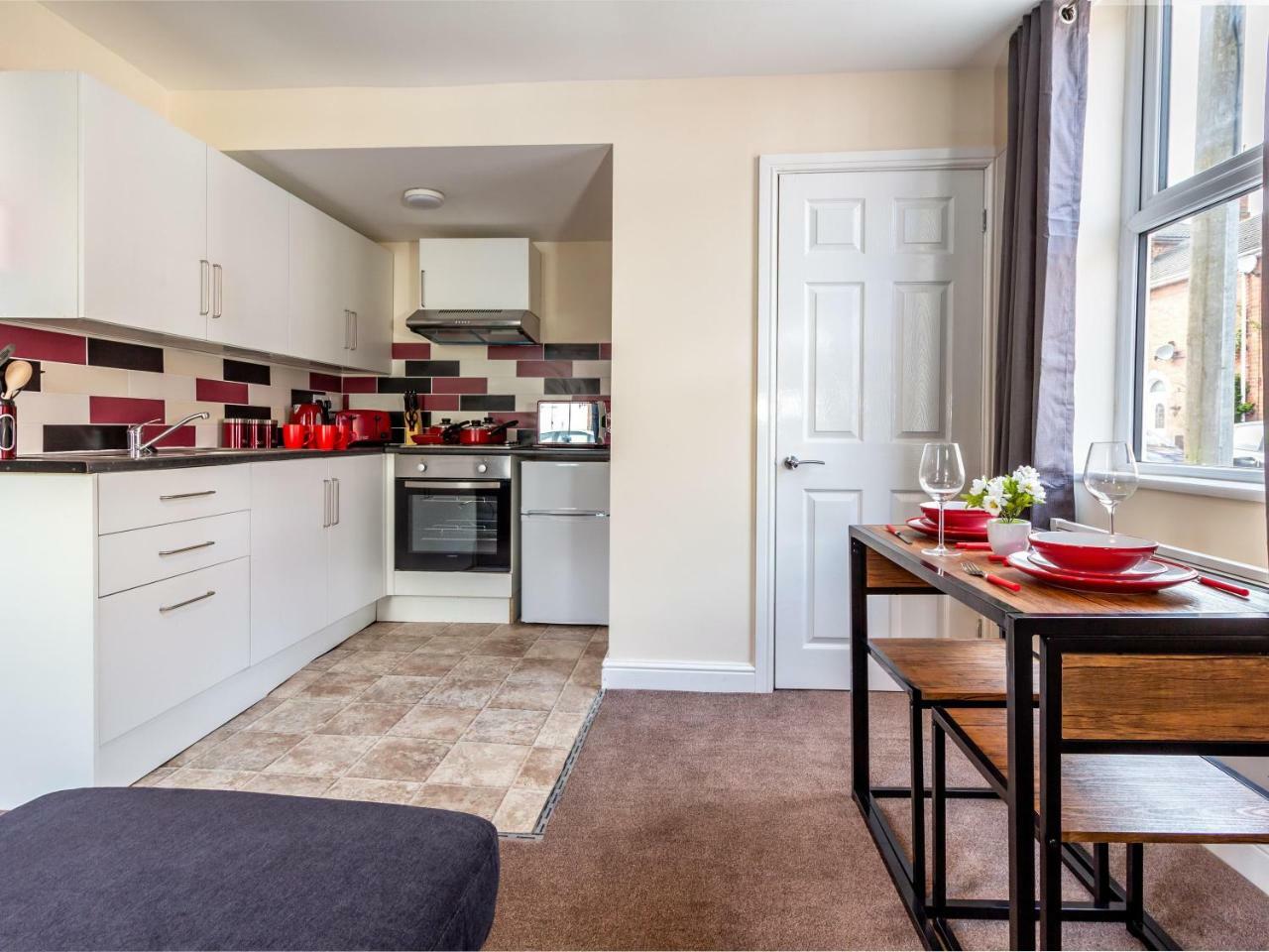Northfield Street, Worcester City Centre - Guest Homes 外观 照片