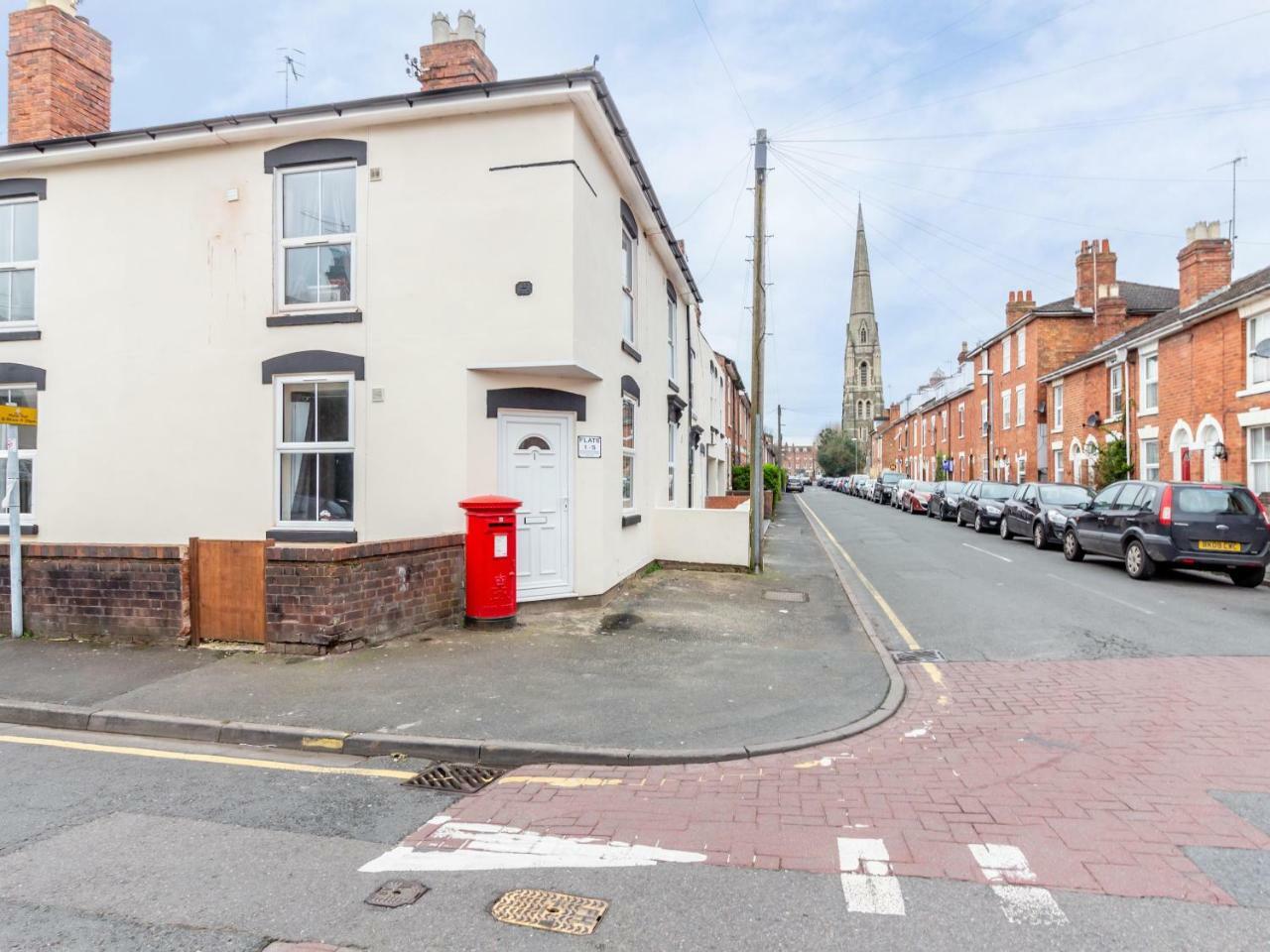 Northfield Street, Worcester City Centre - Guest Homes 外观 照片